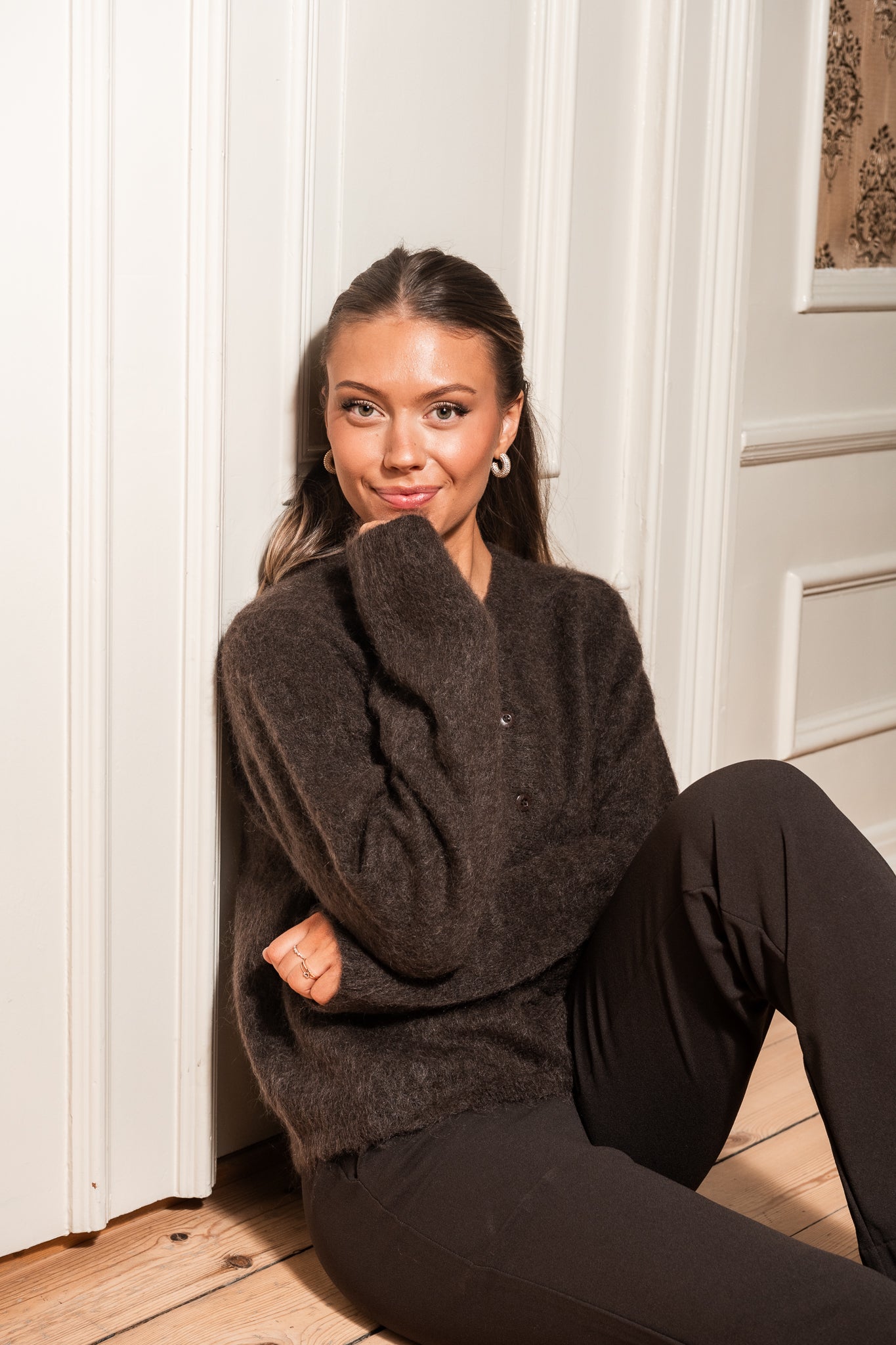 PCMANIKA Knit Cardigan - Hot Fudge